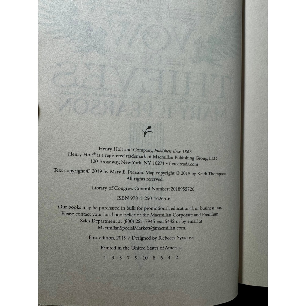 Mary E Pearson Dance Of Thieves Vow Of Thieves Duology 1st Edition Hardcover - Picture 4 of 9